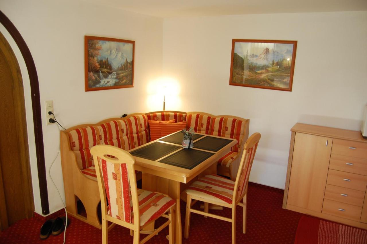 רוהפולדינג Hotel - Pension - Heidelberg Inkl. Chiemgaukarte מראה חיצוני תמונה