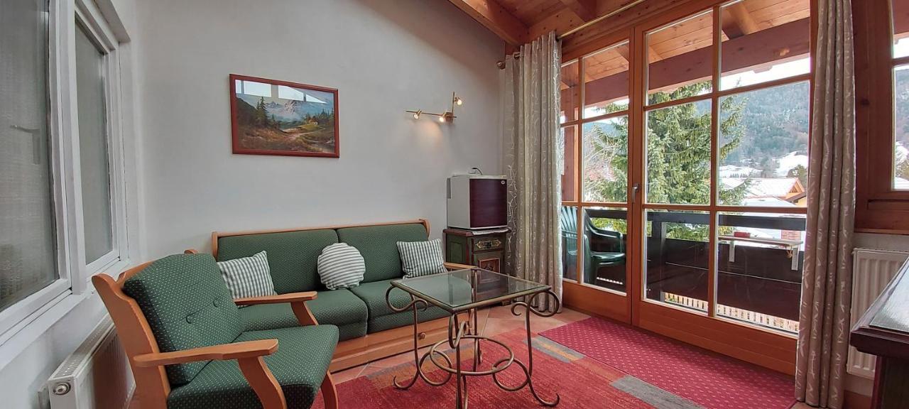 רוהפולדינג Hotel - Pension - Heidelberg Inkl. Chiemgaukarte מראה חיצוני תמונה